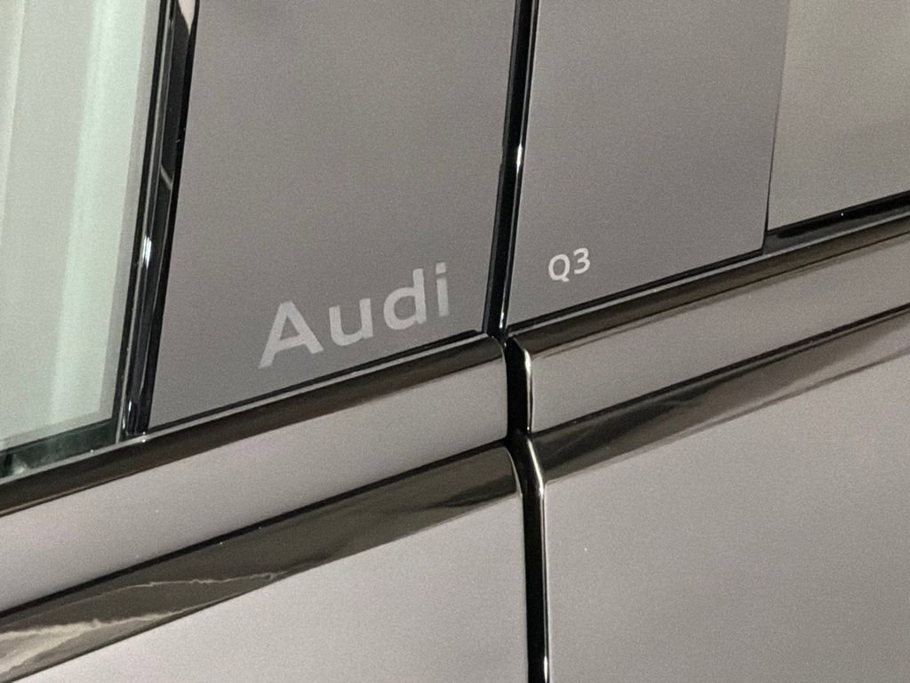 New 2026 Audi Q3 quattro 2.0T AWD/4WD image 26
