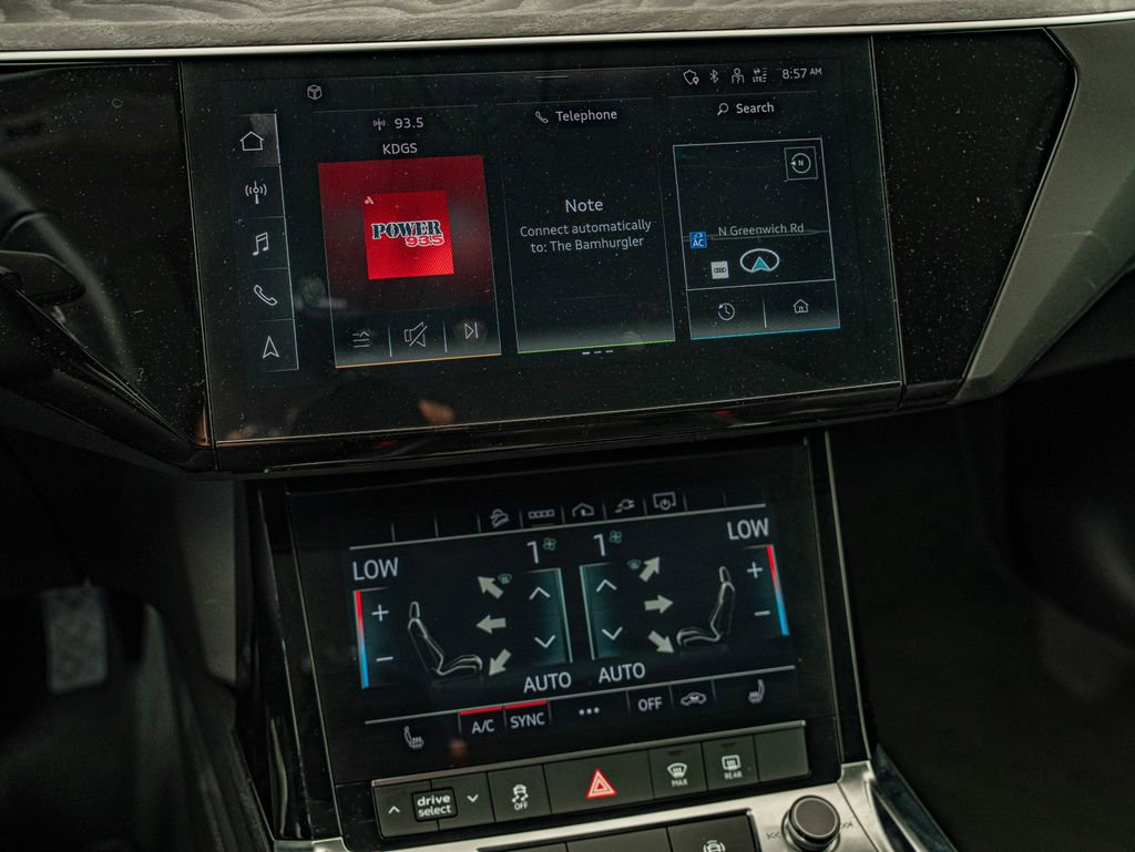 Used 2021 Audi e-tron Premium w/ Convenience Plus Package AWD/4WD image 25
