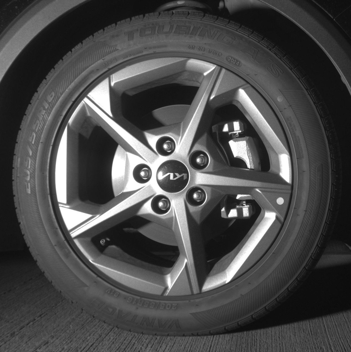 Used 2025 Kia K4 LXS image 13