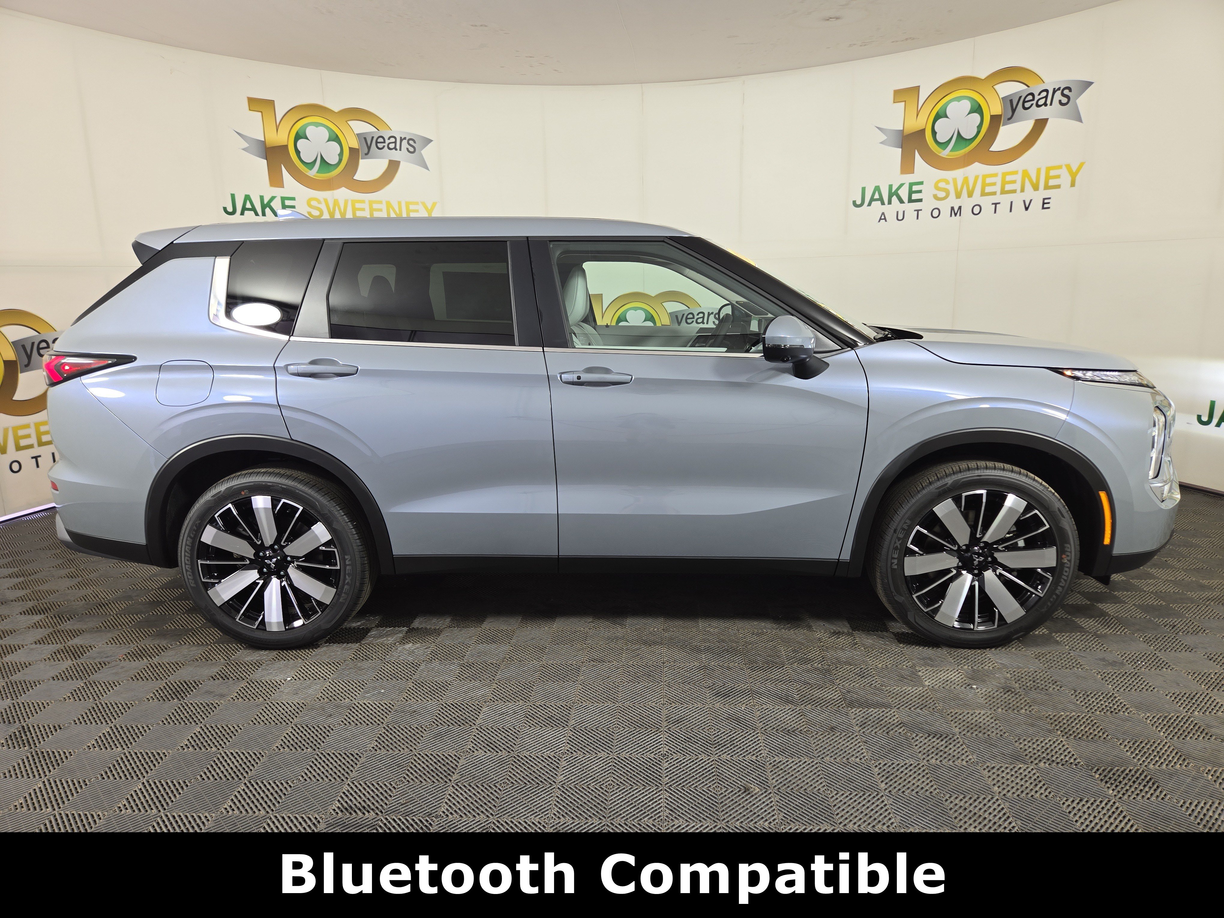 New 2026 Mitsubishi Outlander SE AWD/4WD image 8