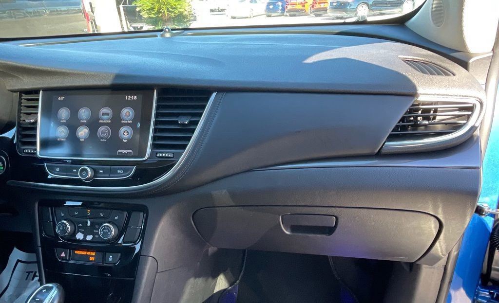 Used 2018 Buick Encore Essence image 32
