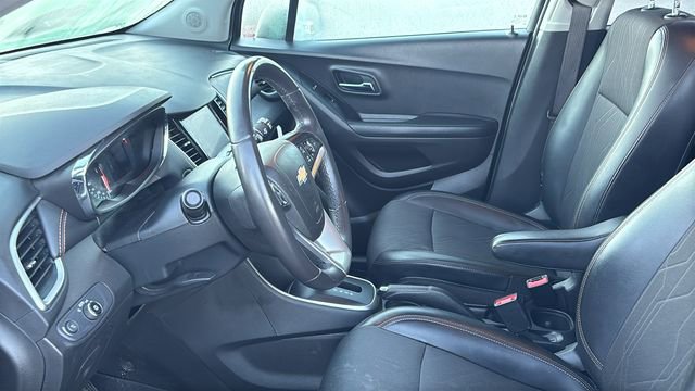 Used 2021 Chevrolet Trax LT w/ Driver Confidence Package image 24