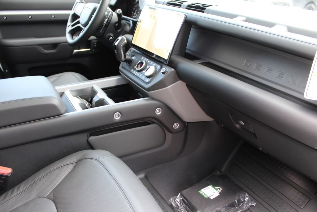 New 2026 Land Rover Defender 110 V8 image 23