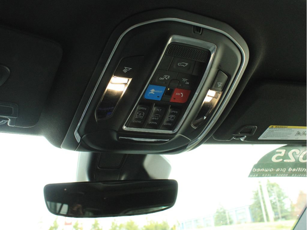Certified 2025 Jeep Grand Cherokee L Summit image 19