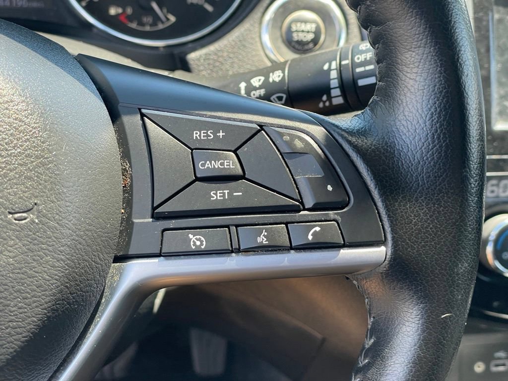 Certified 2020 Nissan Rogue SV AWD/4WD image 17