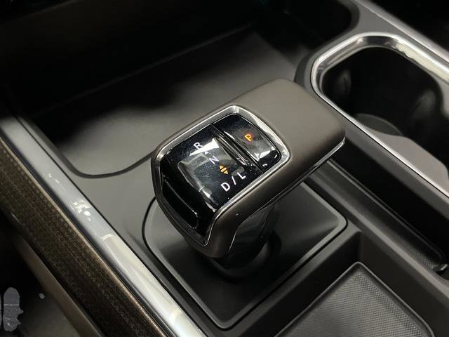 Used 2025 Chevrolet Silverado 1500 RST image 21