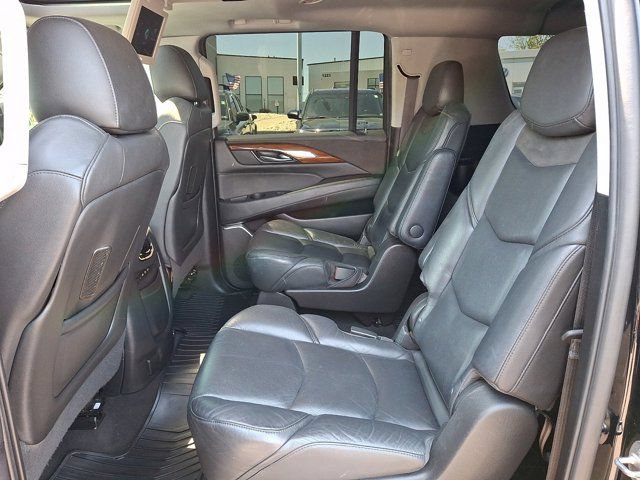 Used 2019 Cadillac Escalade ESV Premium Luxury AWD/4WD image 13