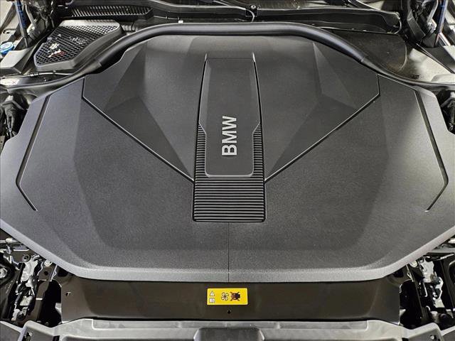 Used 2026 BMW i5 eDrive40 w/ M Sport Package image 16