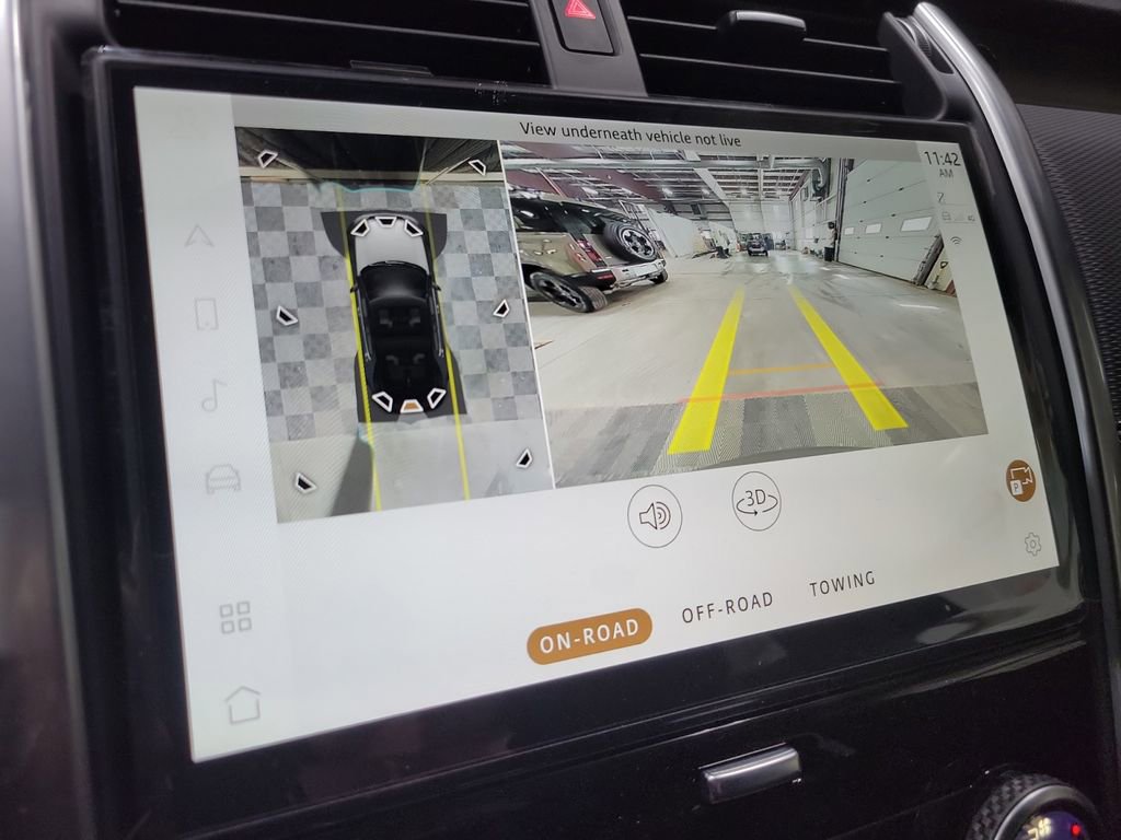 New 2026 Land Rover Discovery Limited Edition image 19