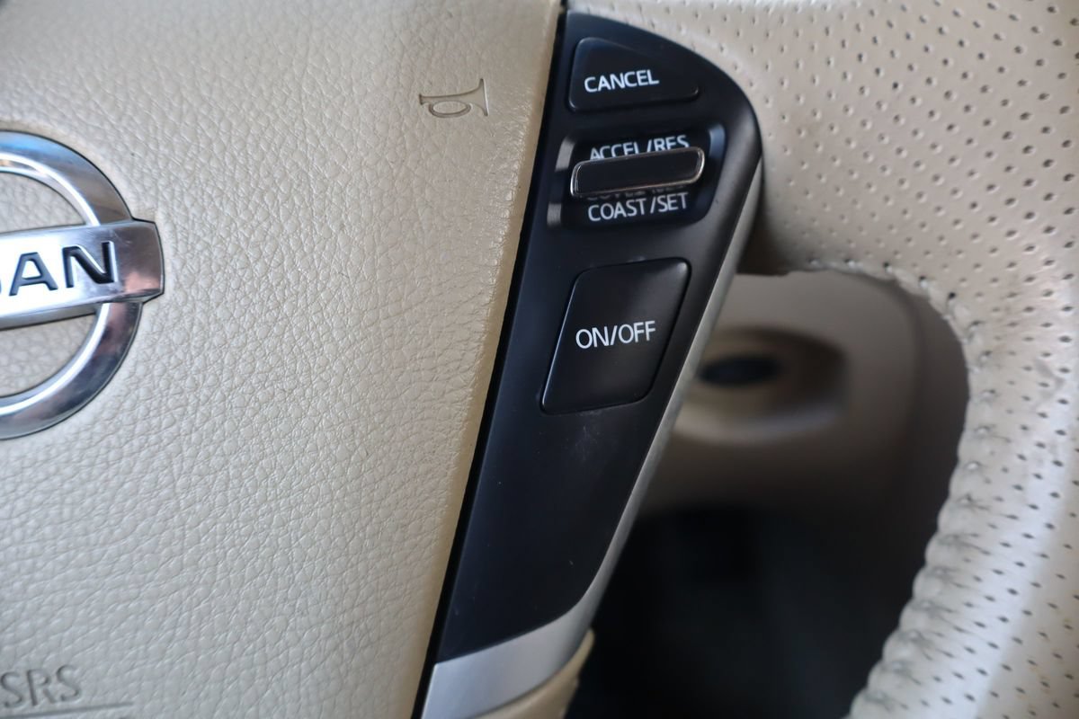 Used 2013 Nissan Murano SV AWD/4WD image 30
