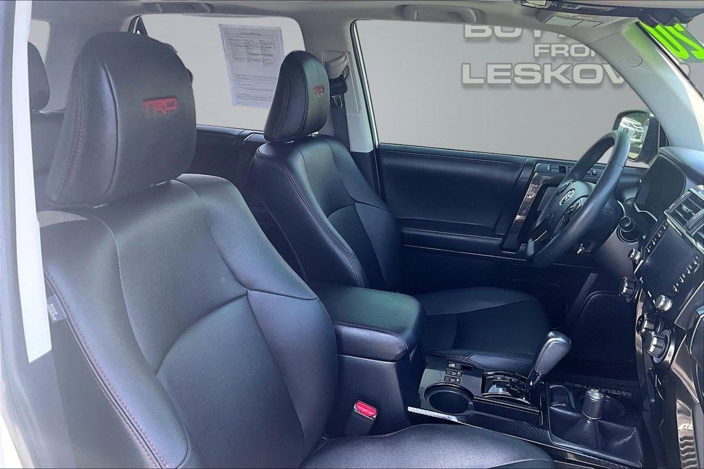 Used 2020 Toyota 4Runner Venture w/ Moonroof Package AWD/4WD image 7