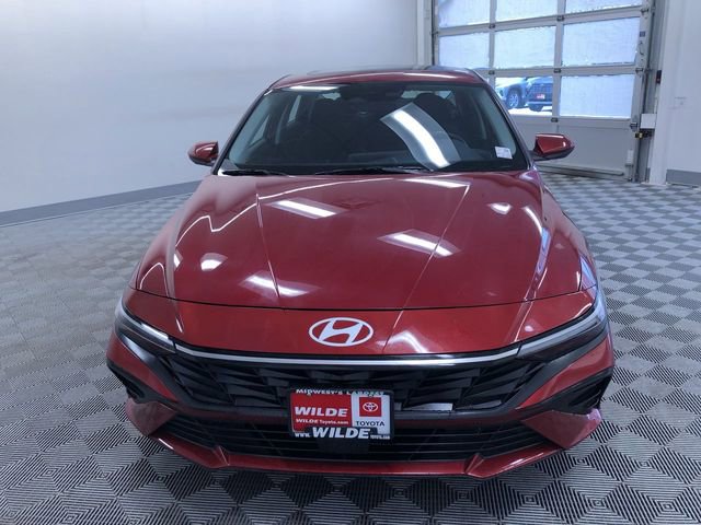 Used 2025 Hyundai Elantra SEL image 15