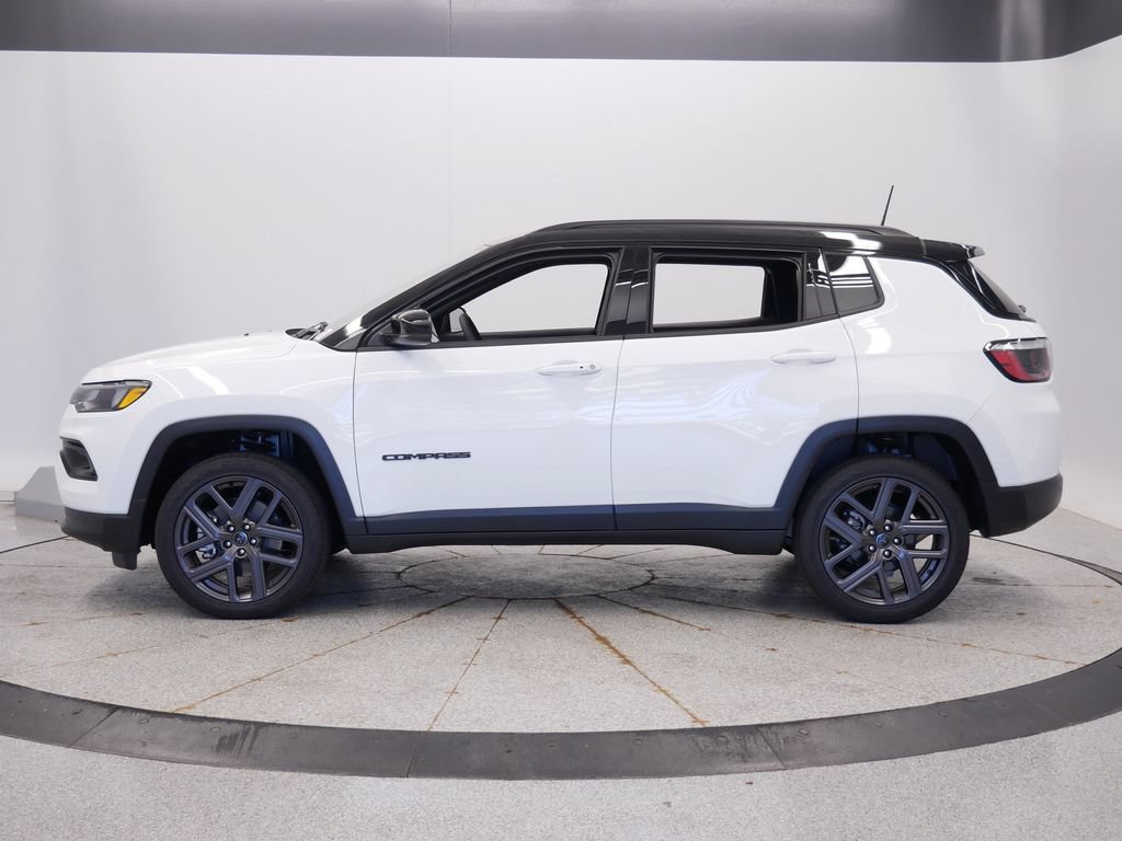 New 2026 Jeep Compass Limited AWD/4WD image 2