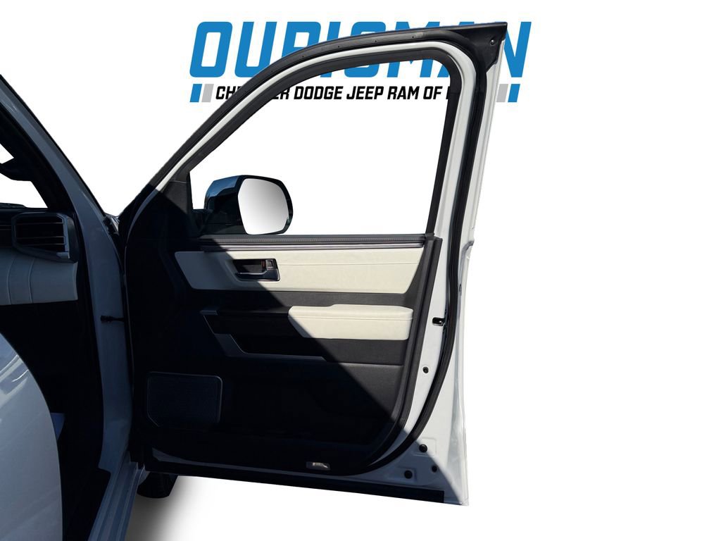 Used 2024 Toyota Tundra Capstone image 16