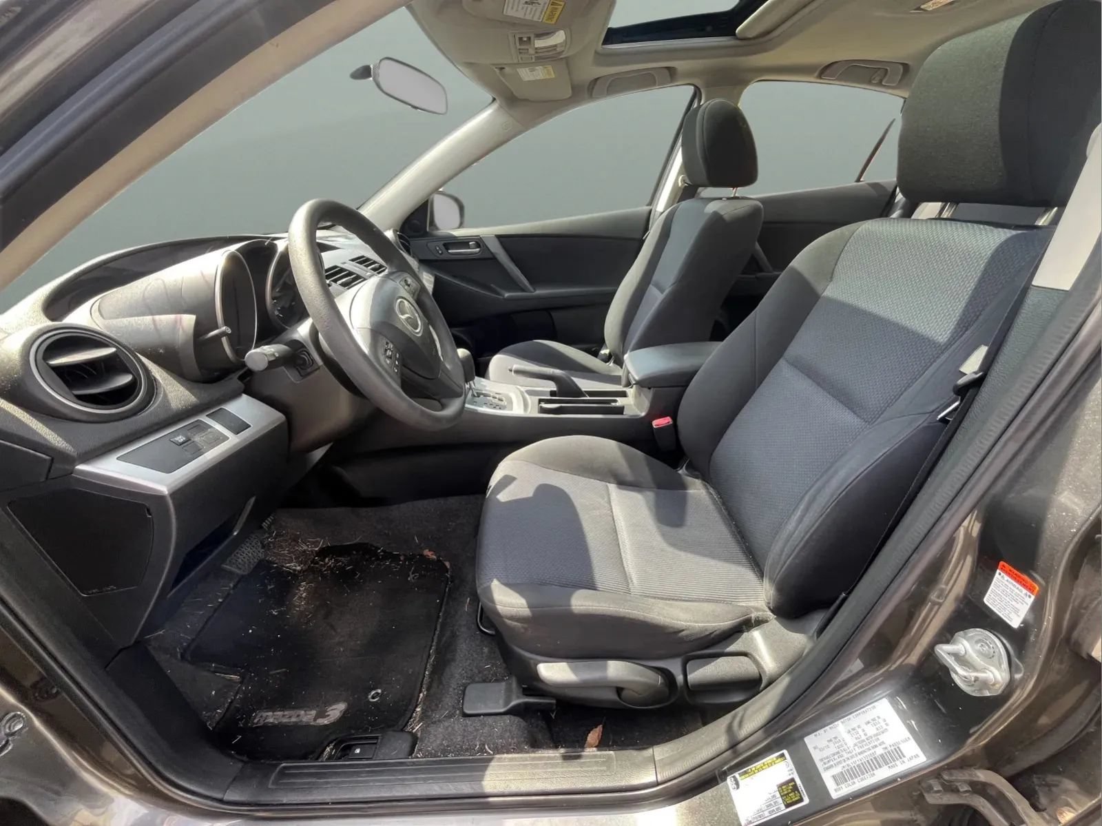 Used 2010 MAZDA MAZDA3 i Touring FWD image 14