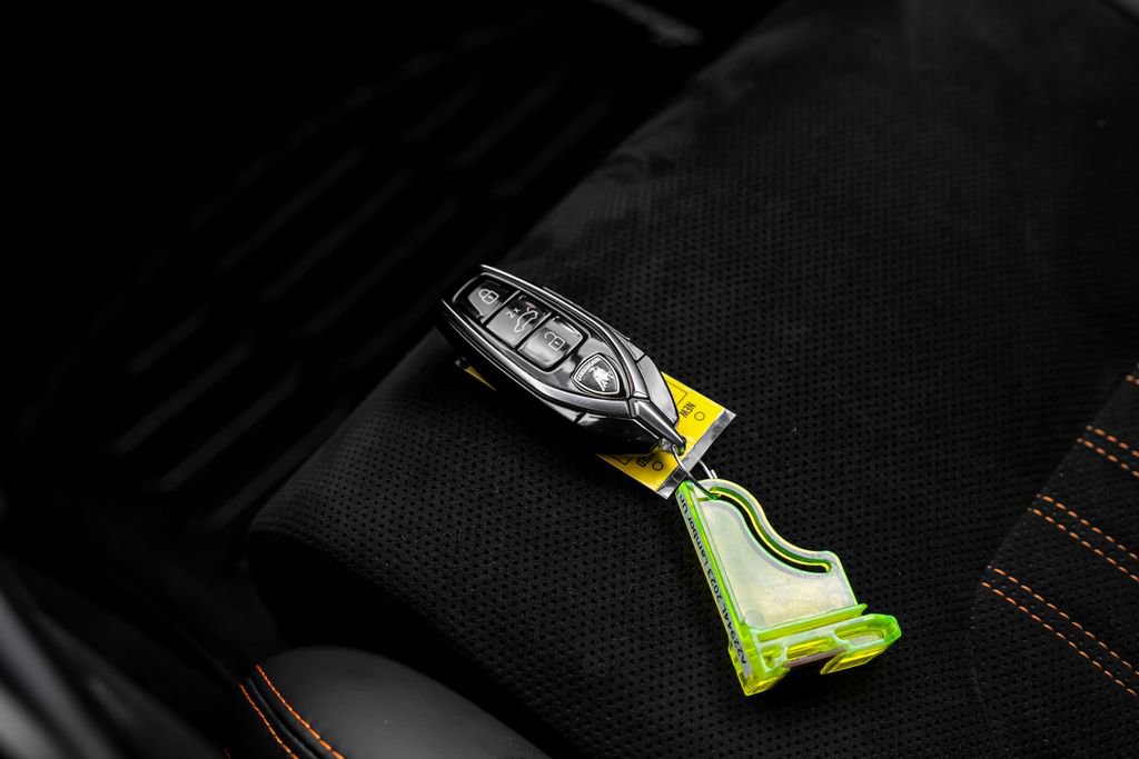 Used 2023 Lamborghini Urus Performante image 62