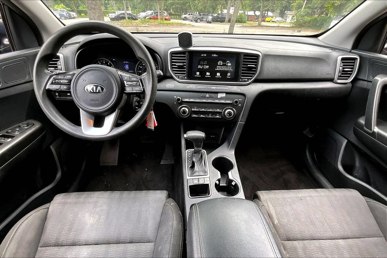 Used 2020 Kia Sportage LX FWD image 7