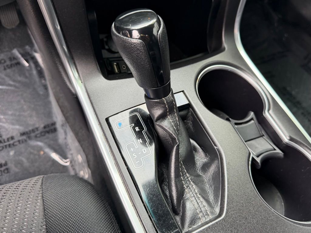 Used 2017 Toyota Camry LE image 26