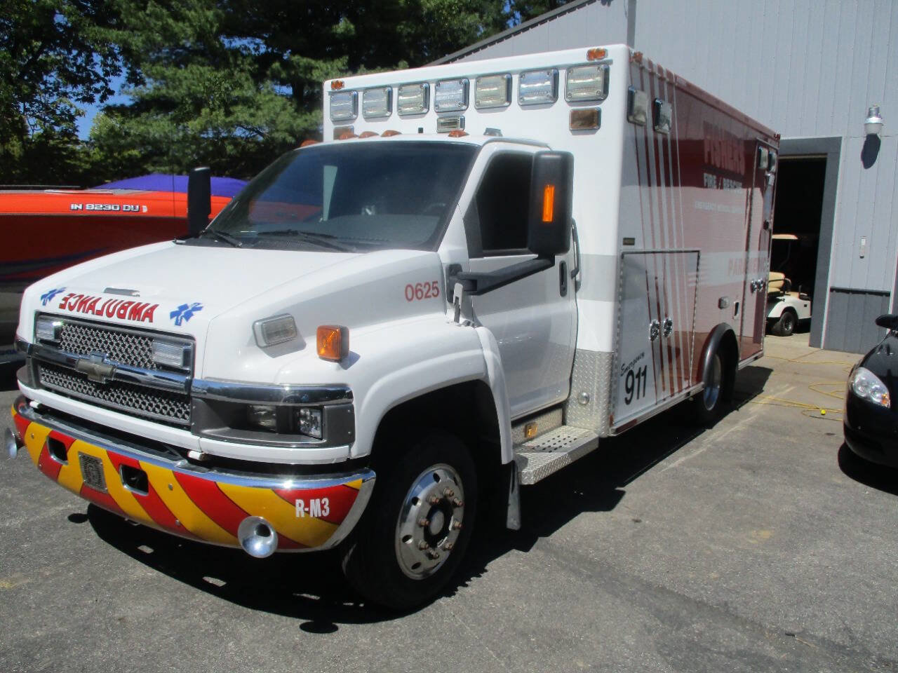 Used 2009 Chevrolet Kodiak C4500 2WD Regular Cab image 1