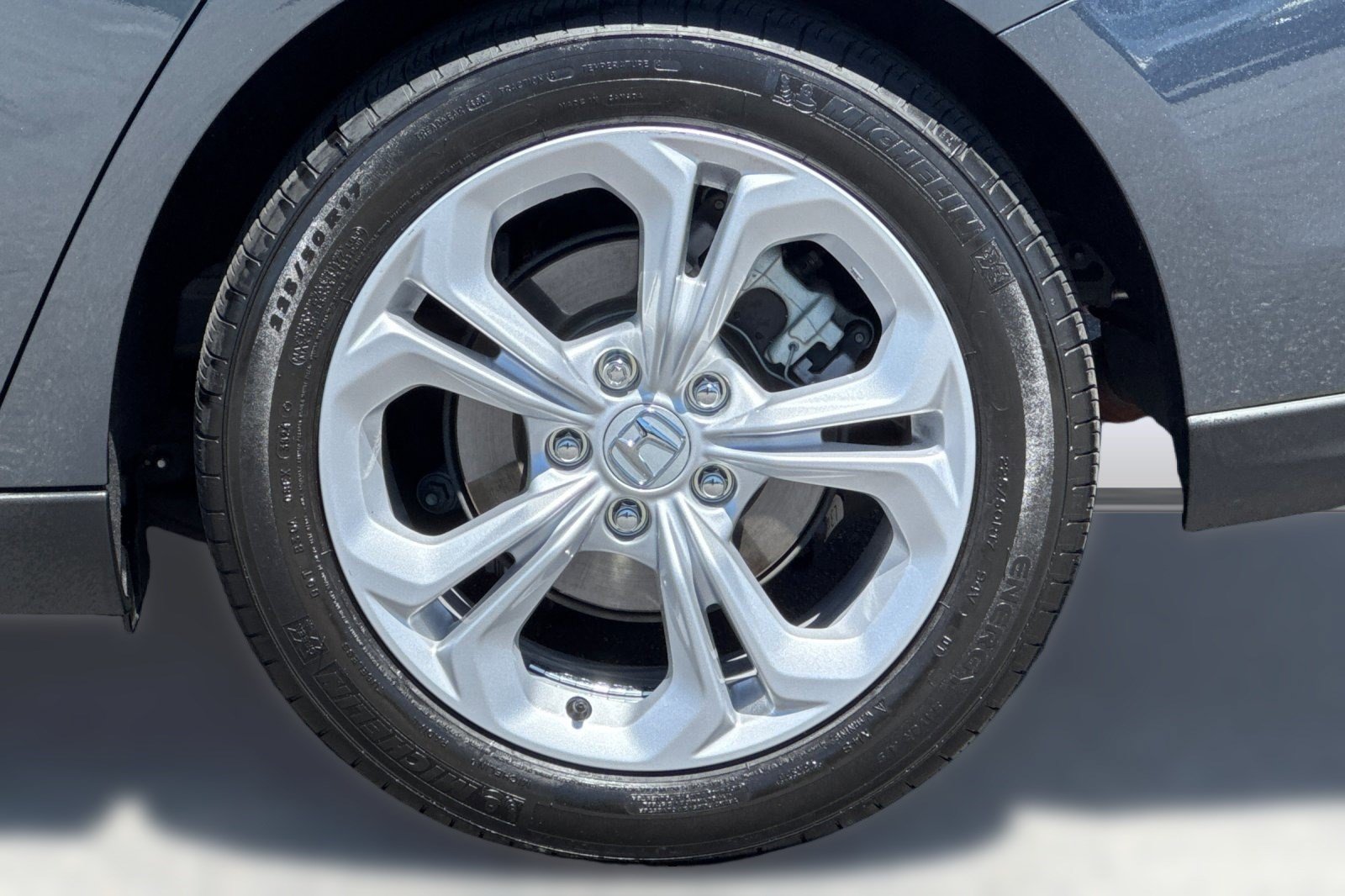 Certified 2025 Honda Accord LX image 11