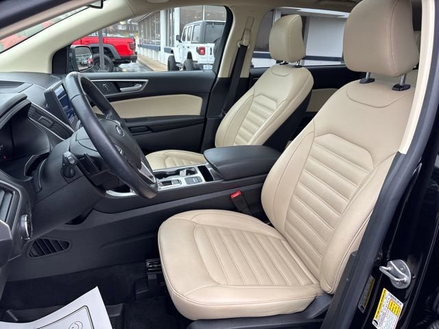 Used 2023 Ford Edge SEL w/ Convenience Package image 22