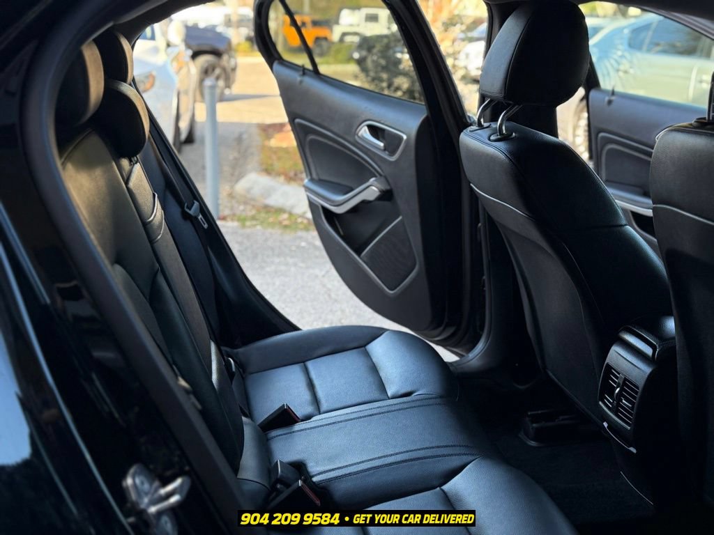 Used 2020 Mercedes-Benz GLA 250 image 12