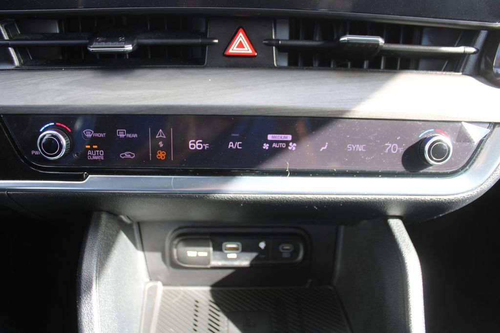 Certified 2023 Kia Sportage X-Line w/ X-Line Premium Package image 40