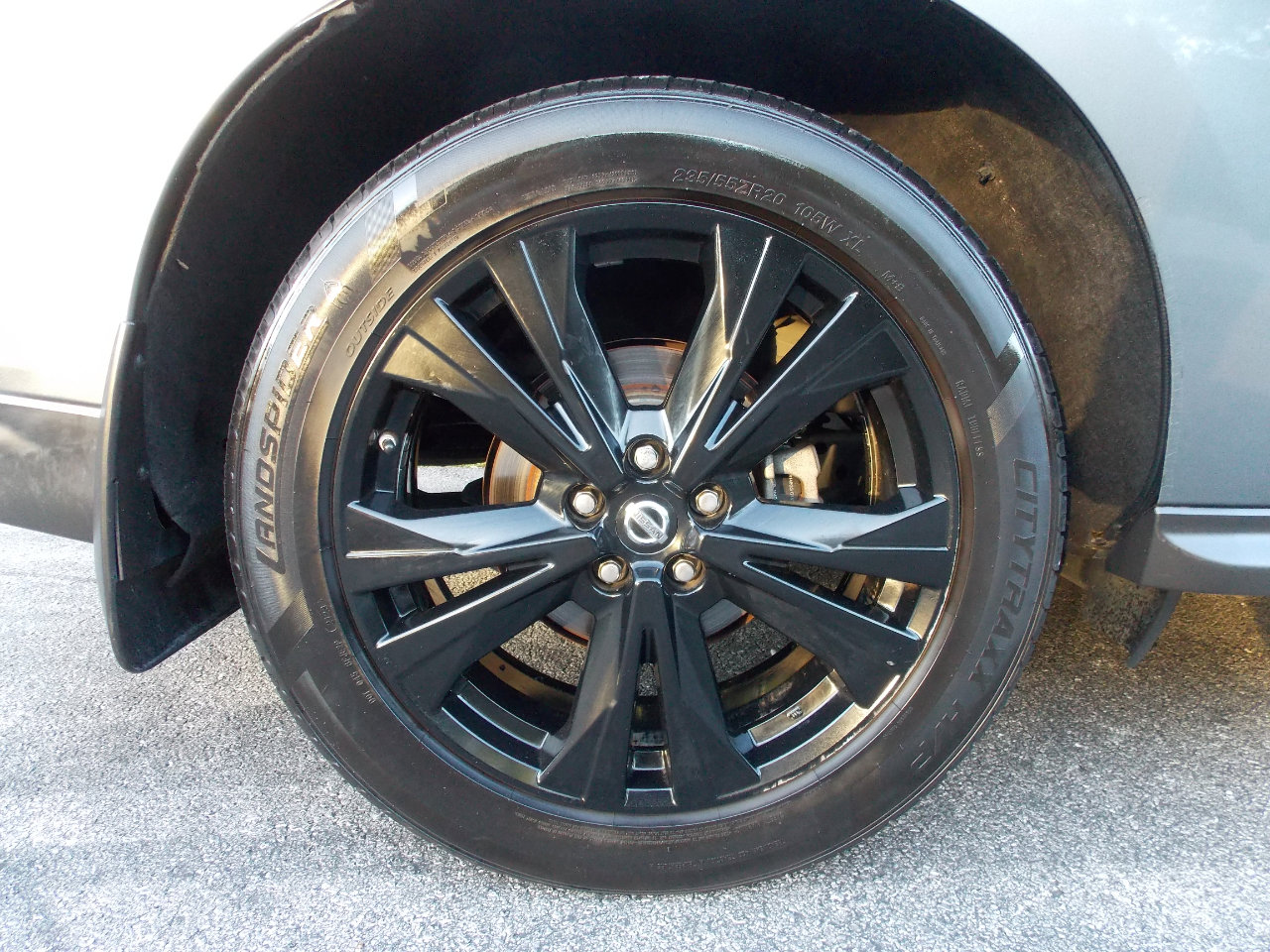 Used 2018 Nissan Pathfinder SL w/ Midnight Edition Package image 27