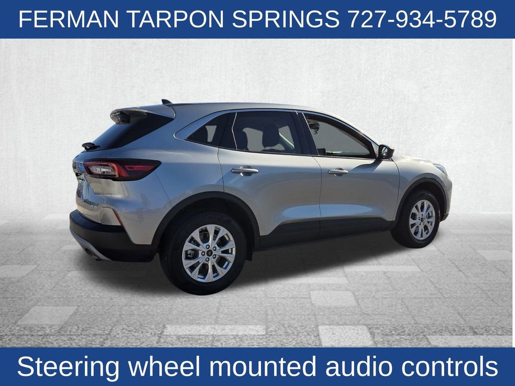 Used 2024 Ford Escape Active image 11