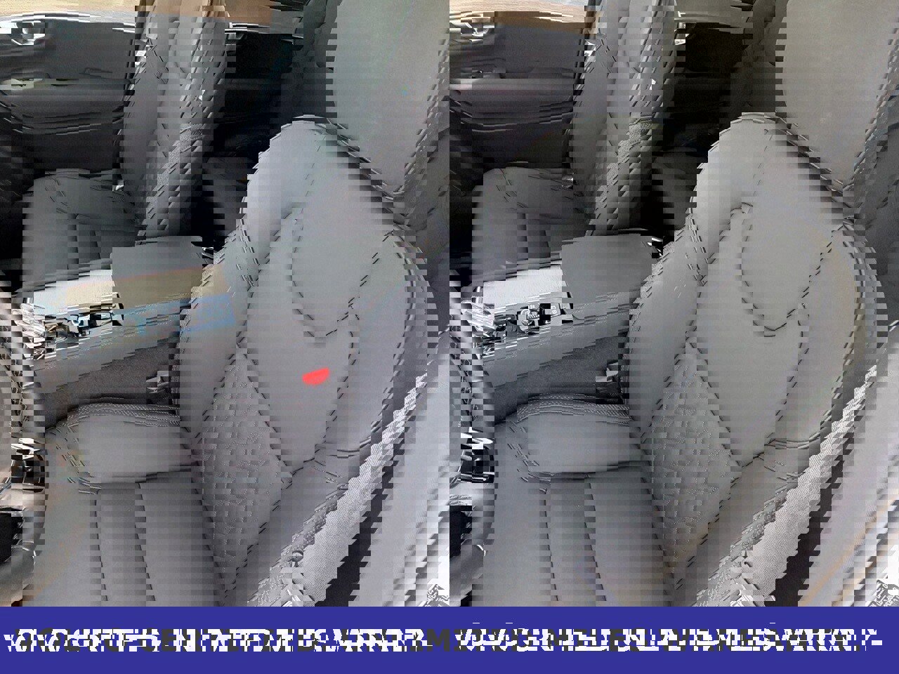 Certified 2025 Volvo XC90 B6 Plus image 31