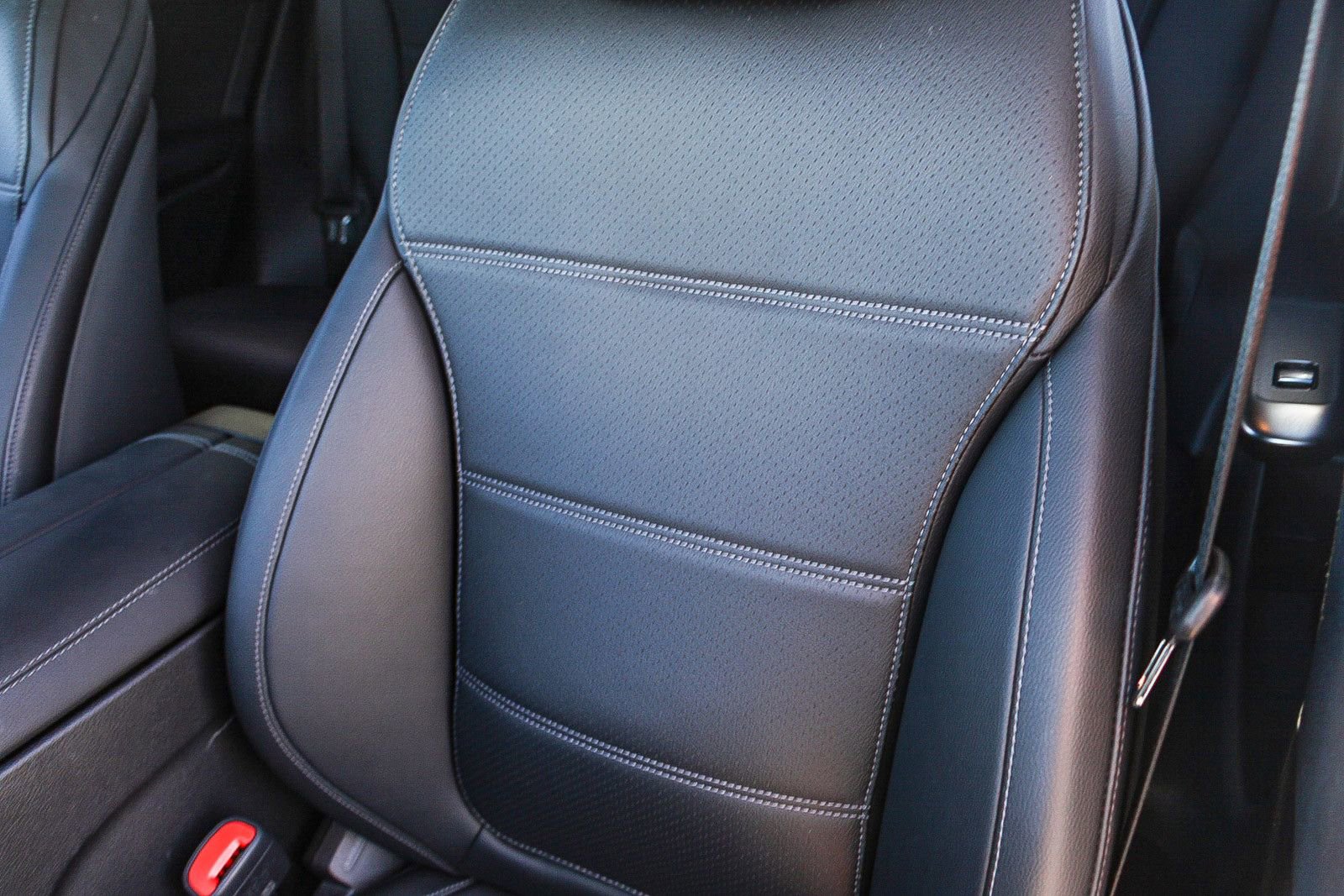 Certified 2026 Mercedes-Benz GLC 300 image 24