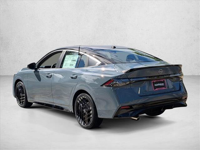 New 2026 Nissan Sentra SR FWD image 9