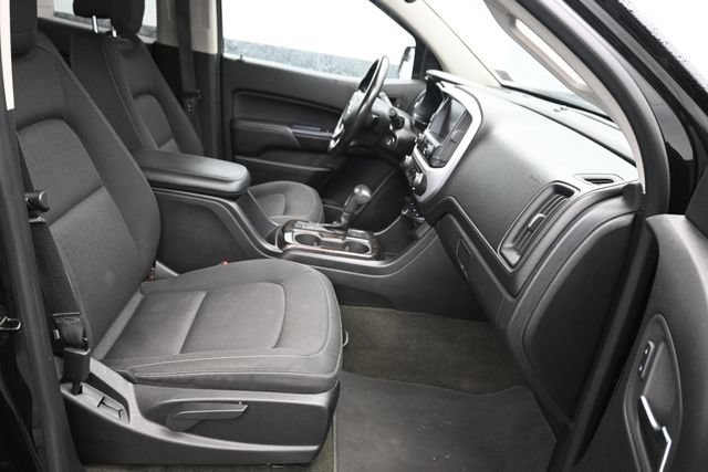 Used 2016 GMC Canyon SLE w/ Nightfall Edition AWD/4WD image 7