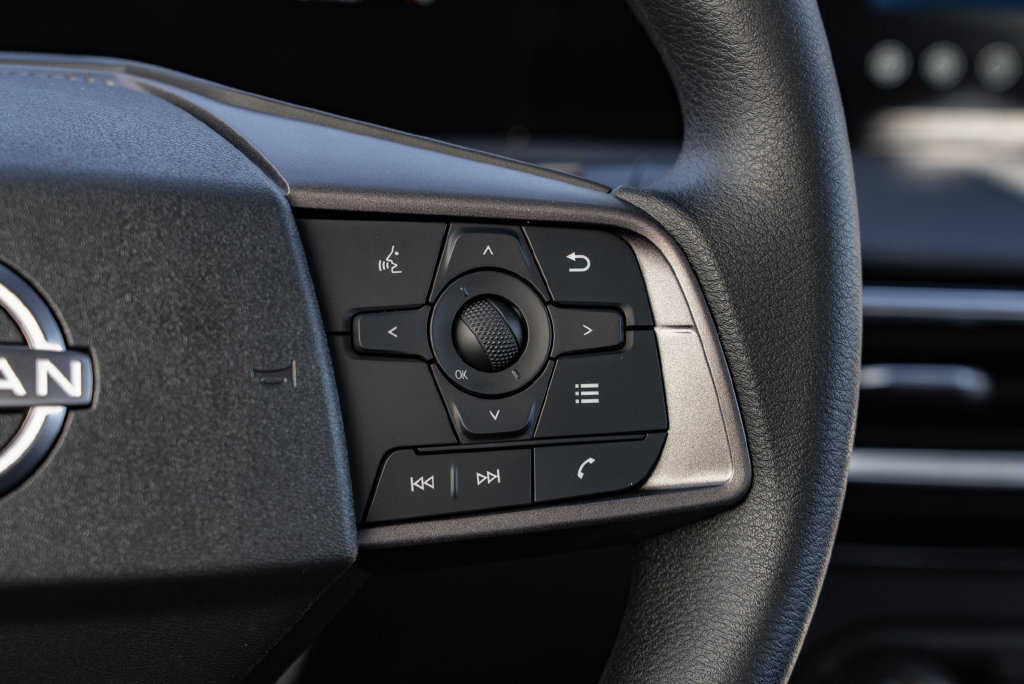 New 2027 Nissan Sentra S w/ Floor Mat Package FWD image 14