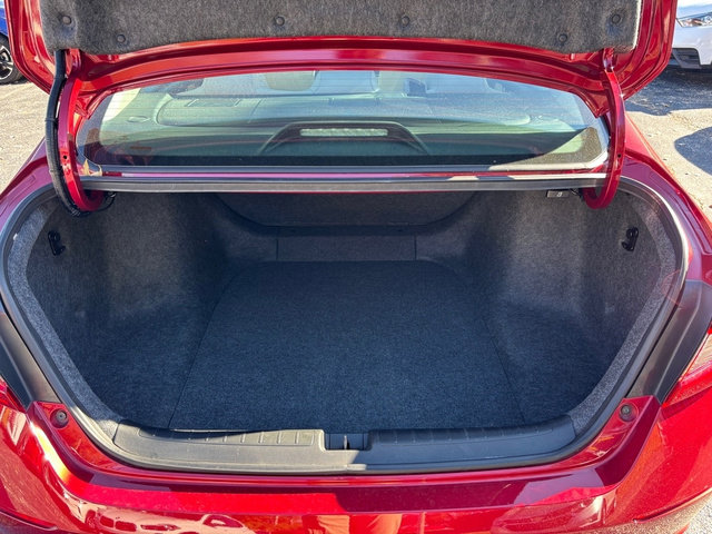 Used 2019 Honda Accord LX image 8