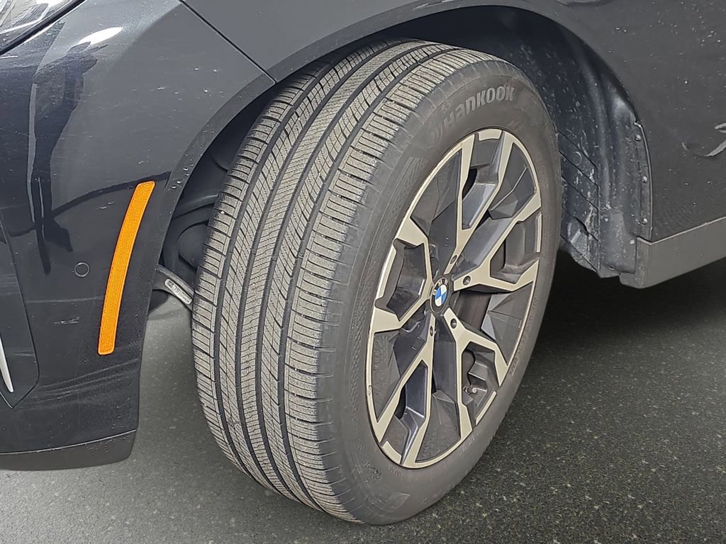 Certified 2025 BMW X3 xDrive30i w/ Convenience Package image 33