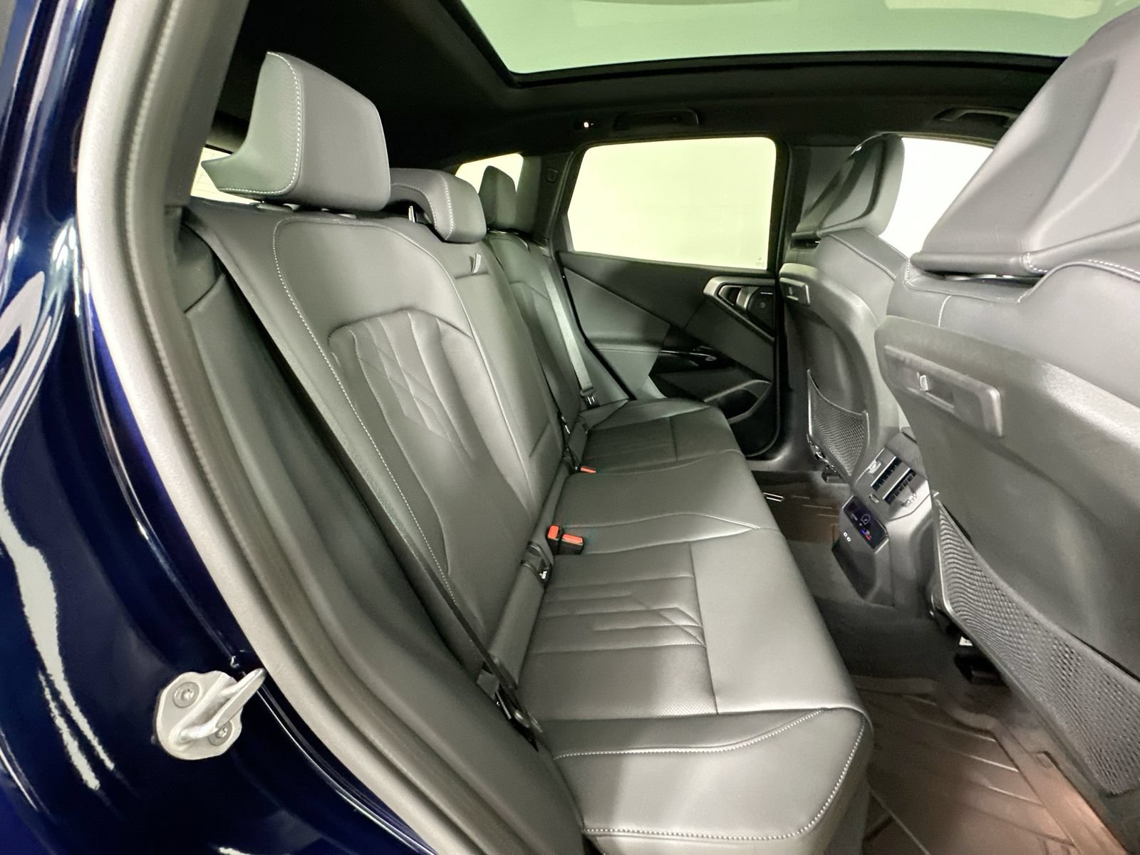 New 2026 BMW X3 xDrive30i w/ Premium Package AWD/4WD image 41