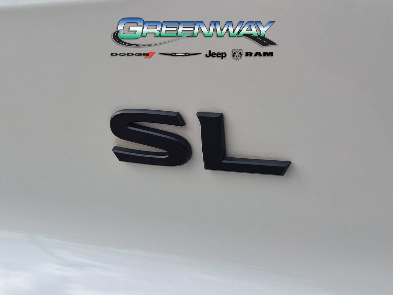 Used 2022 Nissan Pathfinder SL w/ SL Premium Package FWD image 32