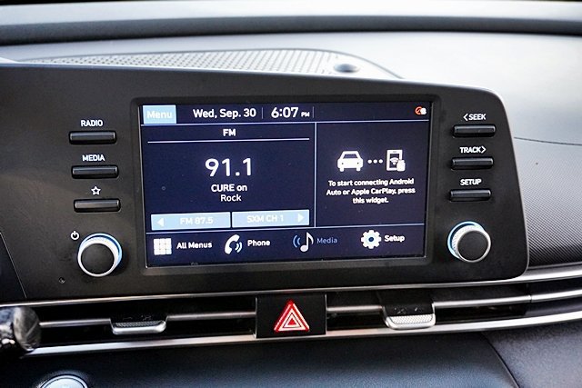 Used 2021 Hyundai Elantra SEL FWD image 34