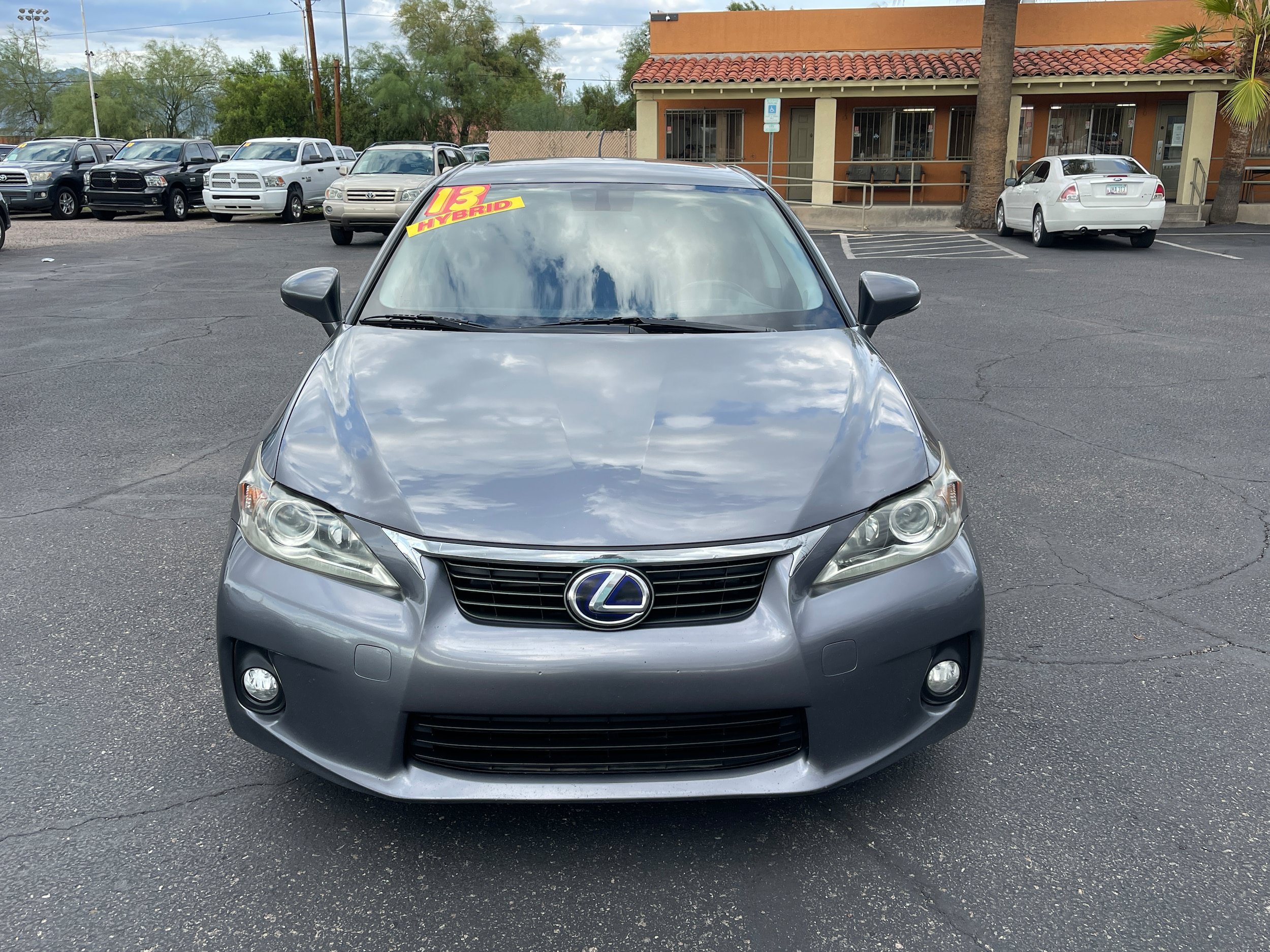 Used 2013 Lexus CT 200h w/ Premium Pkg w/Navigation FWD image 8