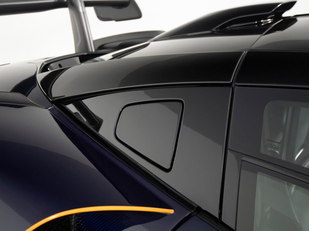 Used 2019 McLaren Senna image 99