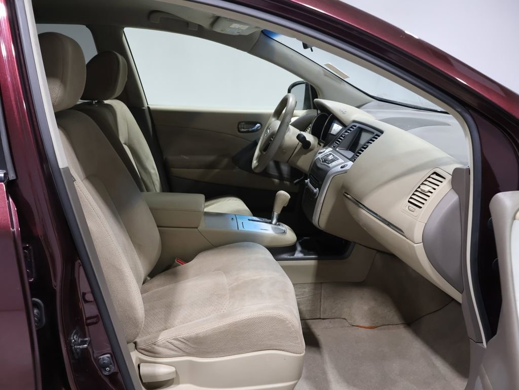 Used 2013 Nissan Murano S image 23