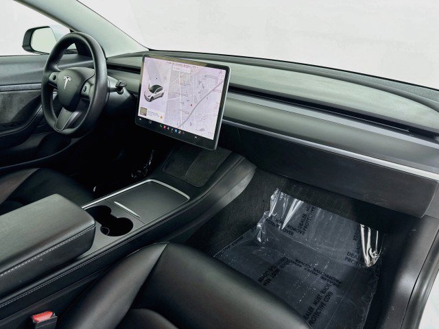 Used 2021 Tesla Model 3 Standard Range Plus RWD image 28