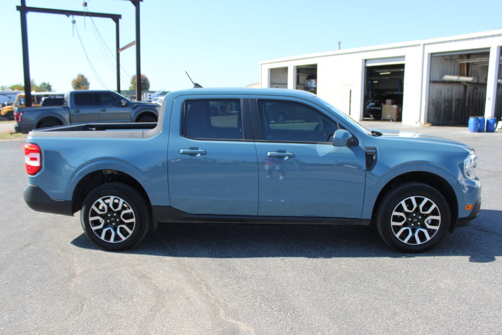 Used 2022 Ford Maverick Lariat w/ Lariat Luxury Package FWD image 7