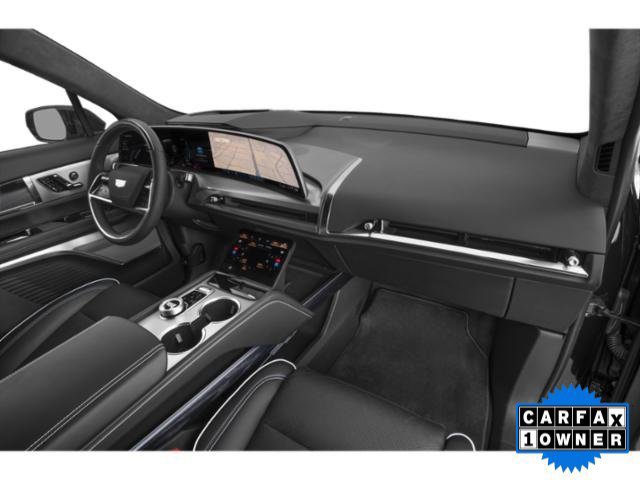 Certified 2026 Cadillac Vistiq Platinum w/ LPO, Floor Liner Package AWD/4WD image 34