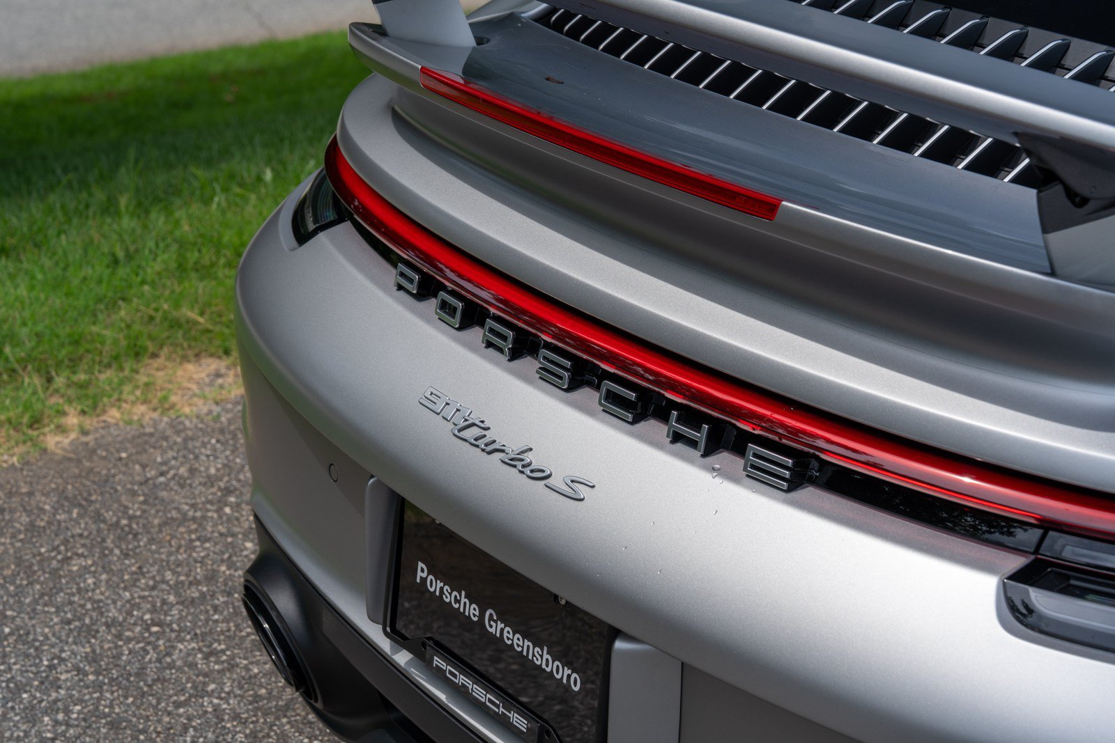 Certified 2022 Porsche 911 Turbo S AWD/4WD image 15
