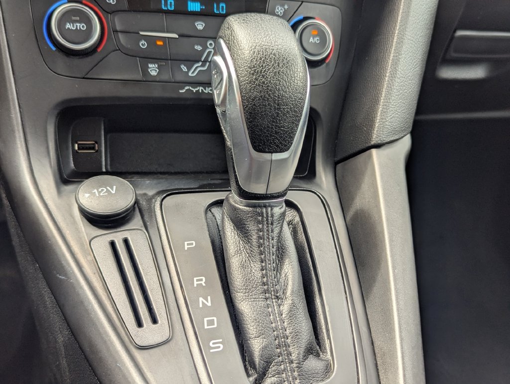 Used 2018 Ford Focus SEL FWD image 19