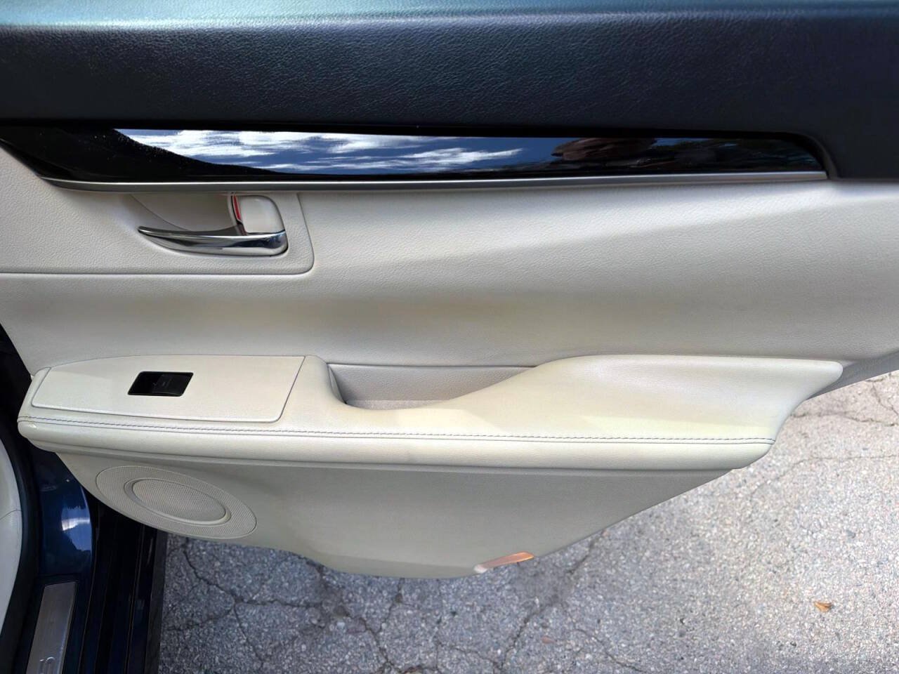 Used 2015 Lexus ES 350 F Sport FWD image 13
