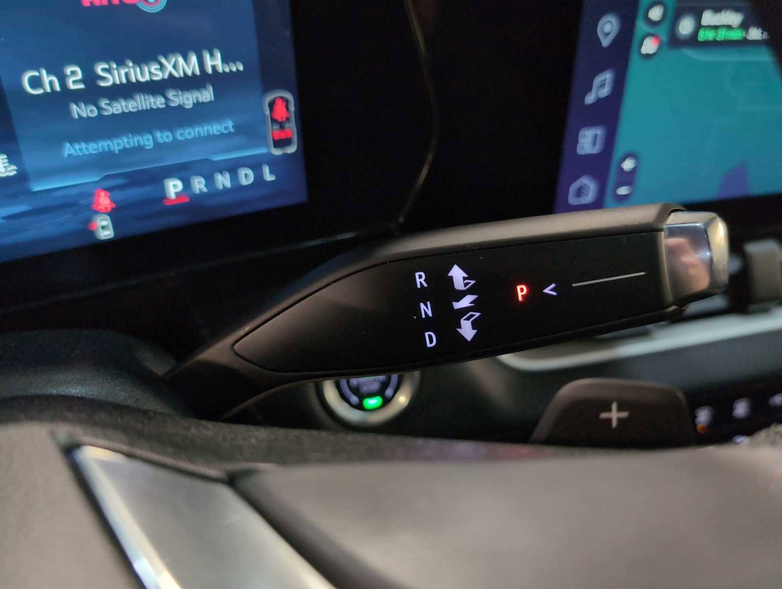 Used 2025 Chevrolet Equinox LT w/ Safety and Technology Package image 16