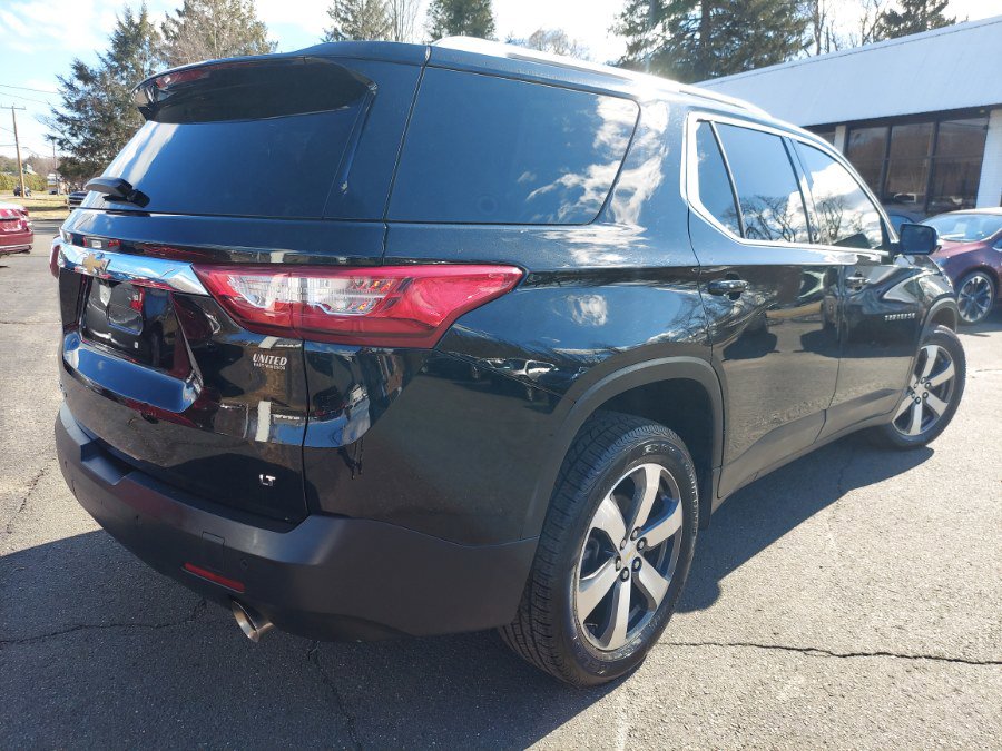 Used 2018 Chevrolet Traverse LT image 4